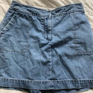 90’s vintage jean skort 🌼🤍🌼